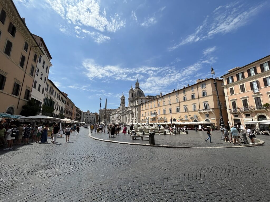ローマのとある広場。