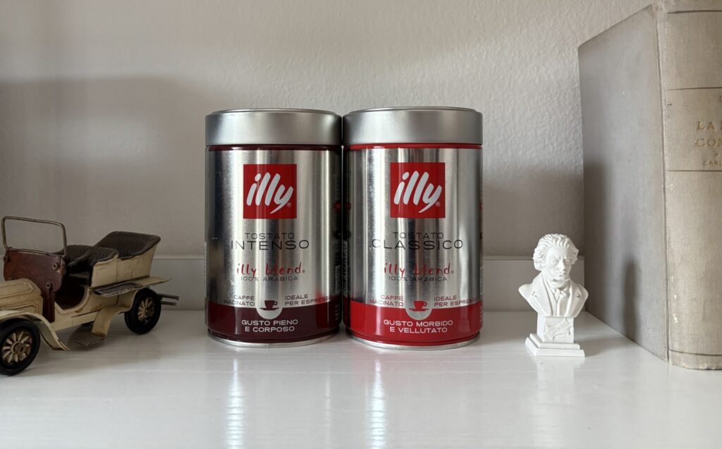 "イタリア土産"におすすめの、Illyのコーヒー