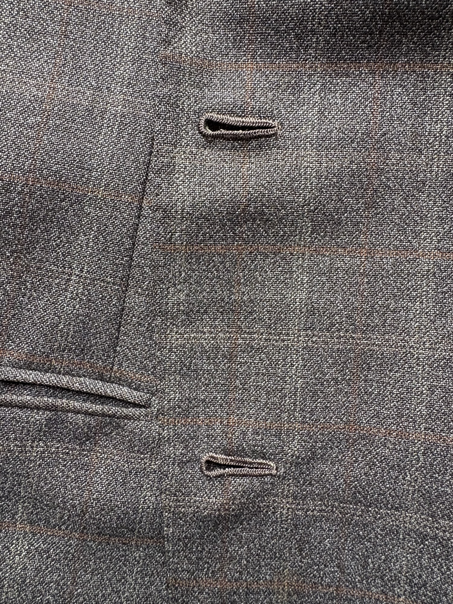 Sartoria Attolini ブラウンジャケット　ボタンホール