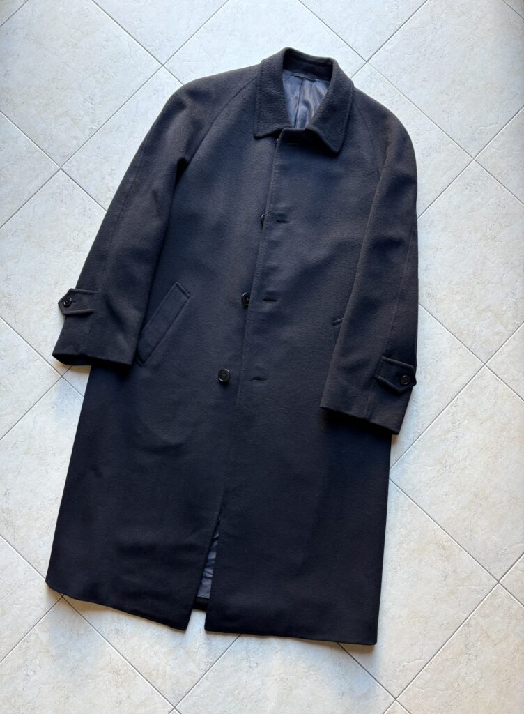 Brioniのバルマカーンコート　カシミヤ100% 裏地付き