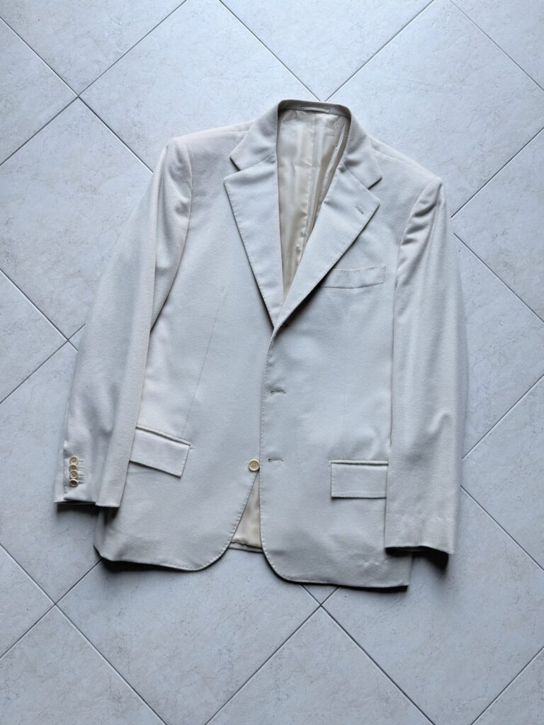 Kiton ホワイトカシミヤフランネルジャケット